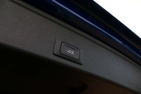 Audi A4 2.0 A4 Black Edition 35 TFSI MHEV Semi-Auto 5dr 19