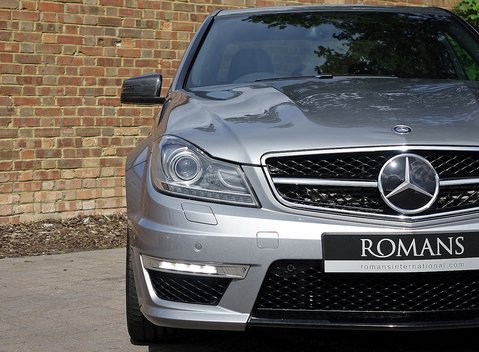 Mercedes-Benz C Class AMG 28