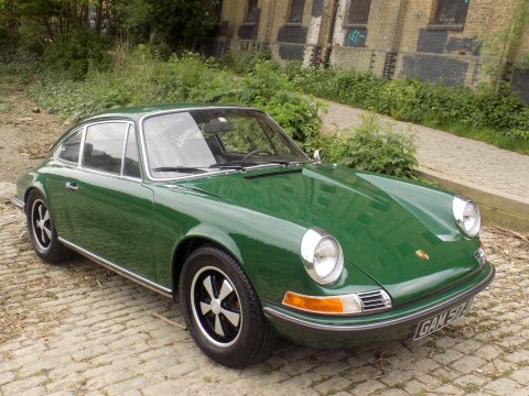 Porsche 911 T 2.2 LWB - LHD COUPE 44