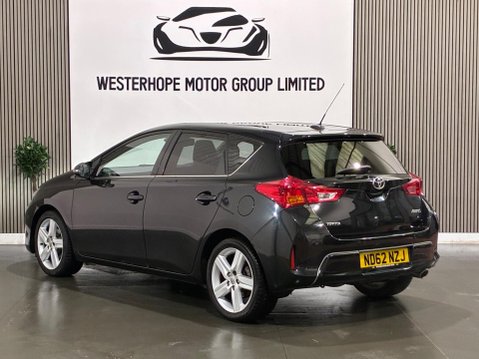Toyota Auris 1.6 V-Matic Excel Euro 5 5dr 2