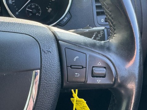 Skoda Yeti 2.0 TDI Elegance 4WD Euro 5 5dr 16