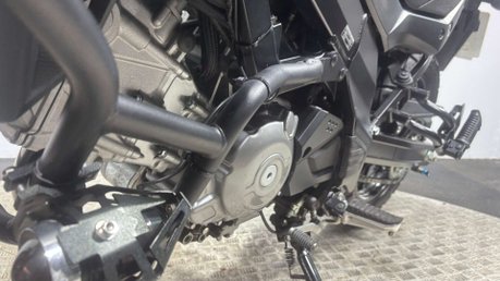 Suzuki V-Strom DL 2017 8K NEW MOT WARRANTY ADVENTURE BIKE 650CC A2 ENDURO 44
