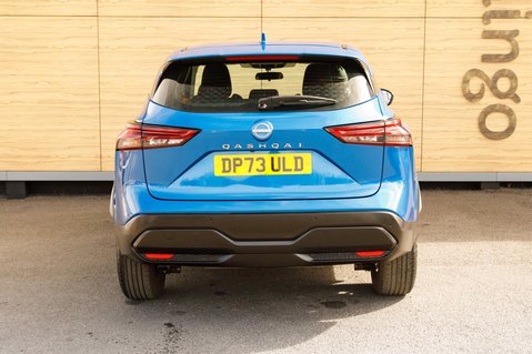 Nissan Qashqai DIG-T ACENTA PREMIUM DCT MHEV 6