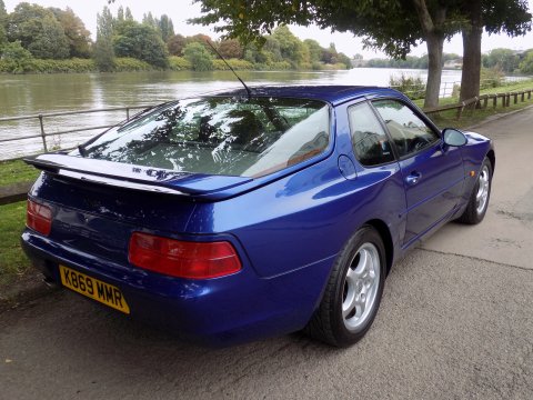 Porsche 968 COUPE 4