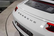 Porsche 911 GT3 TOURING. 1 OF 47 RHD CARS IN THE UK. 1 OF 4 IN CRAYON. HOUNDSTOOTH INTERIOR 41