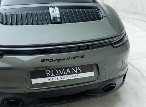 Porsche 911 Targa 4 GTS (992) 30