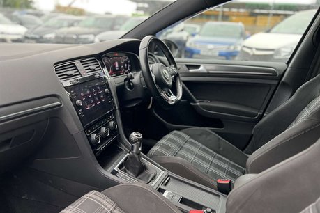 Volkswagen Golf 2.0 TDI GTD Hatchback 5dr Diesel Manual Euro 6 (s/s) (184 ps) 32