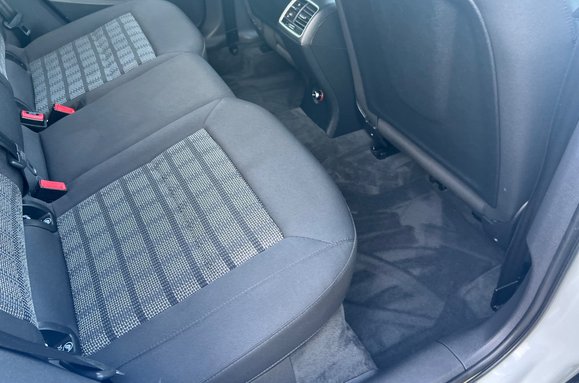 Audi Q3 2.0 TDI SE 27