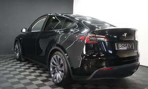 Tesla Model Y  Performance Enhanced Autopilot Auto Park & Summon Solid Black 1 Owner 3