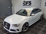 Audi RS4 4.2 FSI V8 Estate 5dr Petrol S Tronic quattro Euro 5 (450 ps) 45