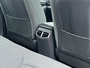 Hyundai IONIQ PREMIUM MHEV 40