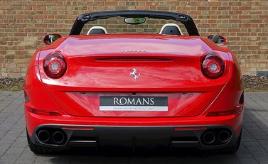 Ferrari California T 11