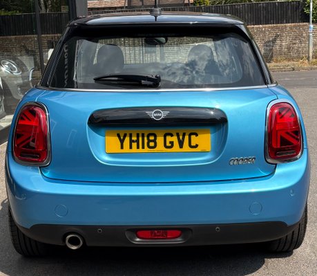 Mini Hatch Cooper 1.5 Petrol Manual Chili 5 dr - DEPOSIT TAKEN 7