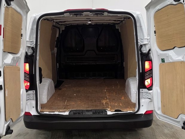 Ford Transit Custom Transit Custom 280 L1 Diesel FWD 2.0 Eco Blue 136ps H1 Van Trend 20