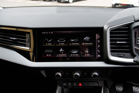 Audi A1 SPORTBACK TFSI SPORT 22