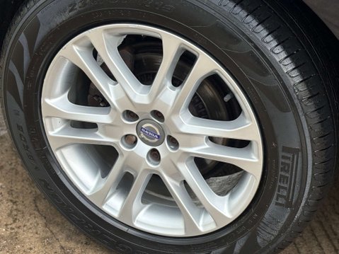 Volvo XC60 2.4 XC60 SE Luxury Nav D5 AWD Auto 4WD 5dr 7