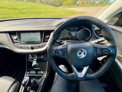 Vauxhall Grandland X ELITE NAV 25