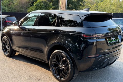 Land Rover Range Rover Evoque R-DYNAMIC HSE MHEV -TRIPLE BLACK - PAN ROOF - ONE OWNER -MERIDIAN -VATQ 2