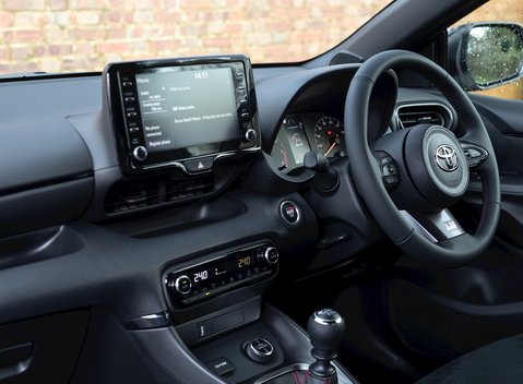 Toyota GR Yaris Circuit Pack 15