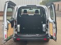 Ford Transit Courier 1.5 TDCi Kombi L1 H1 Euro 6 6dr 12