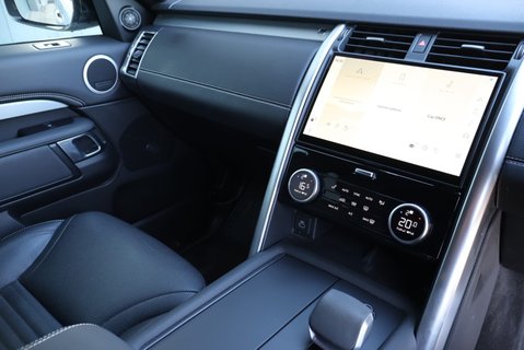 Land Rover Discovery R-DYNAMIC SE MHEV Huge spec rear seats styled by seeker  19