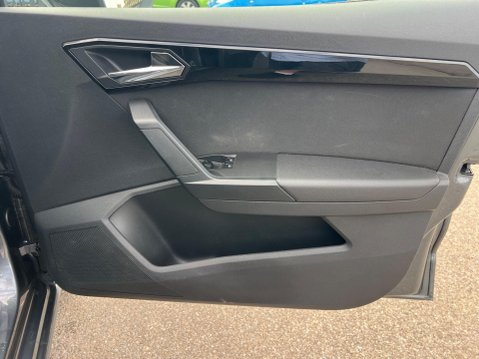 SEAT Ibiza 1.0 TSI FR Euro 6 (s/s) 5dr 33