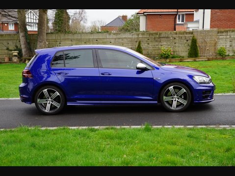 Volkswagen Golf 2.0 TSI BlueMotion Tech R DSG 4Motion Euro 6 (s/s) 5dr 12