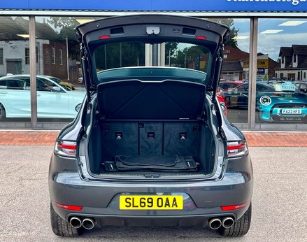 Porsche Macan 3.0 Macan S Semi-Auto 4WD 5dr 79