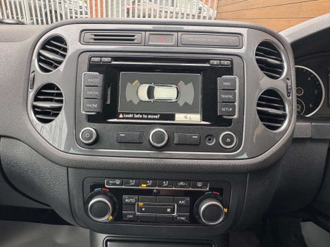 Volkswagen Tiguan 2.0 Tiguan Match TDI BlueMotion Technology 4Motion Semi-Auto 4WD 5dr 25