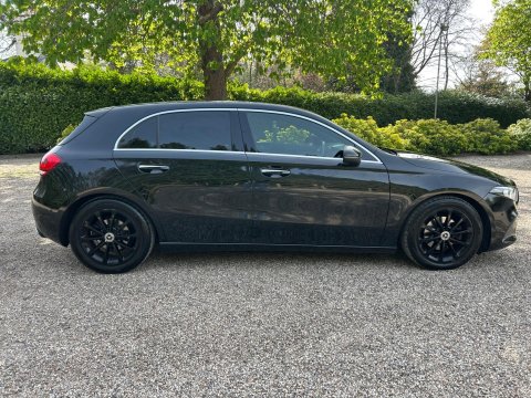 Mercedes-Benz A Class 1.5 A180d Sport (Premium) 7G-DCT Euro 6 (s/s) 5dr 7