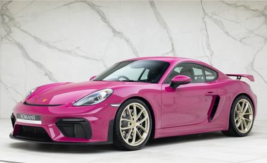 Porsche 718 Cayman GT4 6