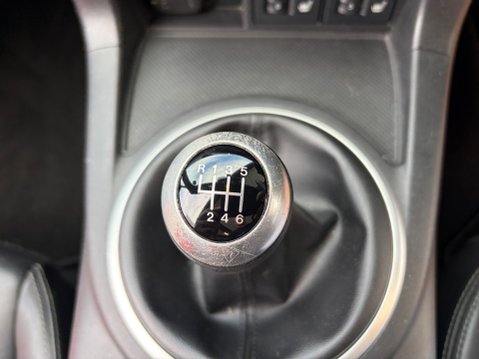 Mazda MX-5 2.0 I ROADSTER SPORT TECH 23