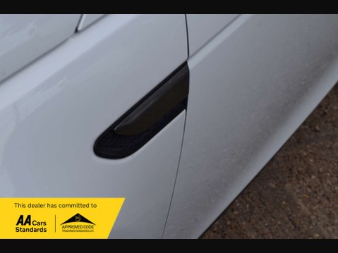 Land Rover Discovery Sport 2.0 Discovery Sport SE Tech TD4 4WD 5dr 14