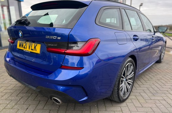 BMW 3 Series 330E M SPORT 11