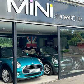 Mini Clubman Cooper 1.5 Chili / Media 6 door - SAT NAV + PAN SUNROOF + HEAD-UP