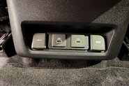 Land Rover Discovery 3.0 D300 MHEV R-Dynamic SE Auto 4WD Euro 6 (s/s) 5dr 34