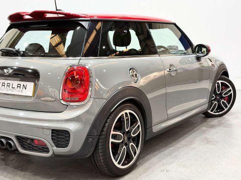 Mini Hatch 2.0 John Cooper Works Hatchback 3dr Petrol Auto Euro 6 (s/s) (231 ps) 30