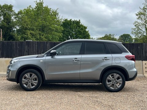Suzuki Vitara SZ-T BOOSTERJET MHEV 6