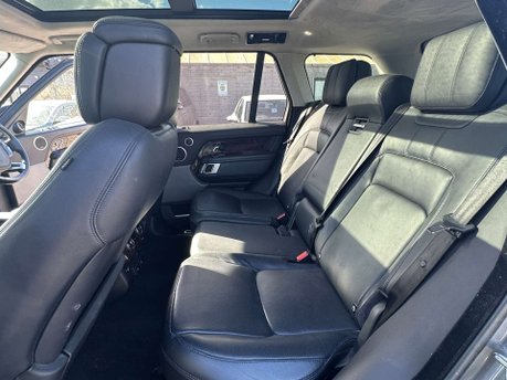 Land Rover Range Rover 4.4 Range Rover Autobiography SDV8 Auto 4WD 5dr 11