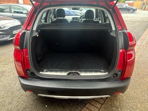 Peugeot 2008 PURETECH ALLURE 11