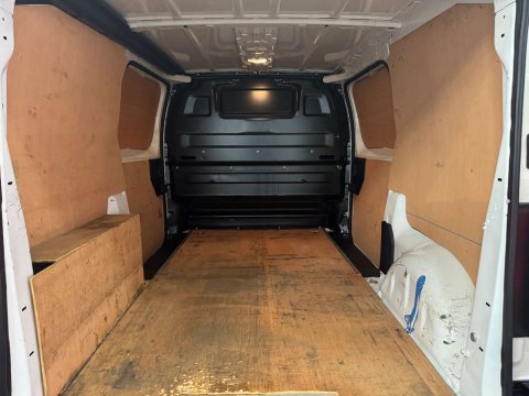 Vauxhall Vivaro 1.5 Vivaro F2700 Dynamic S/S 23
