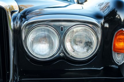 Bentley Continental 12