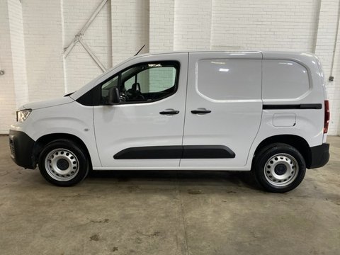 Peugeot Partner BLUEHDI PROFESSIONAL PREMIUM PLUS L1 12