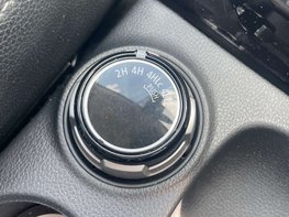 Mitsubishi L200 2.4 L200 Barbarian DI-D Auto 4WD 37