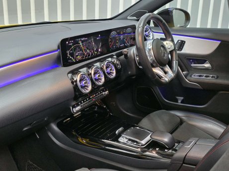 Mercedes-Benz A Class 2.0 A35 AMG (Premium Plus) Hatchback 5dr Petrol SpdS DCT 4MATIC Euro 6 (s/s 4