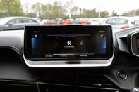 Peugeot 208 GT PREMIUM 29