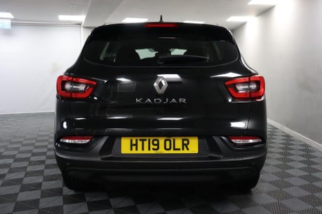 Renault Kadjar ICONIC TCE 8
