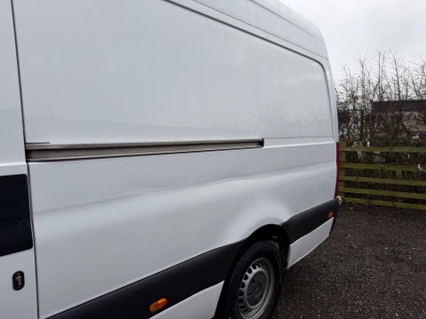 Mercedes-Benz Sprinter 2.0 315 CDI Progressive RWD L3 H2 Euro 6 (s/s) 5dr 13