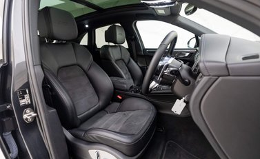 Porsche Macan GTS PDK 6