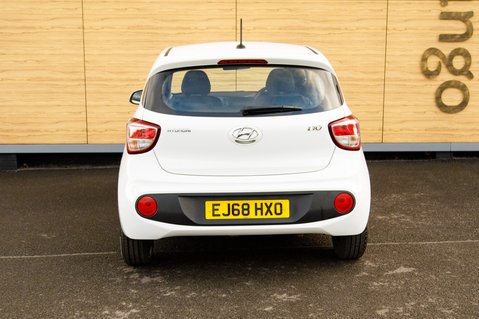 Hyundai i10 SE 6